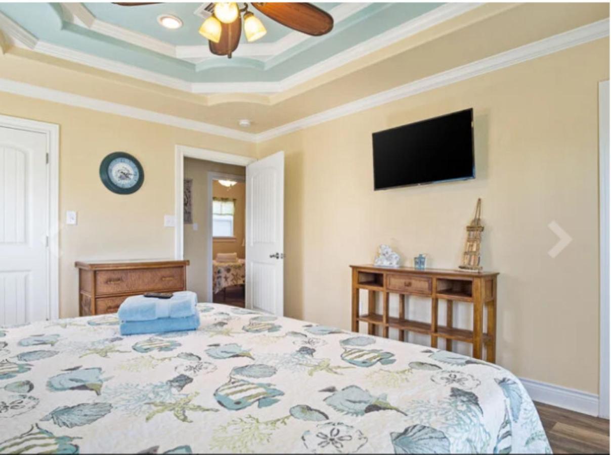 Fancy Nancy 2 Min Walk To Beach, Lyft, Pet-Friendly Bolivar Peninsula Екстер'єр фото