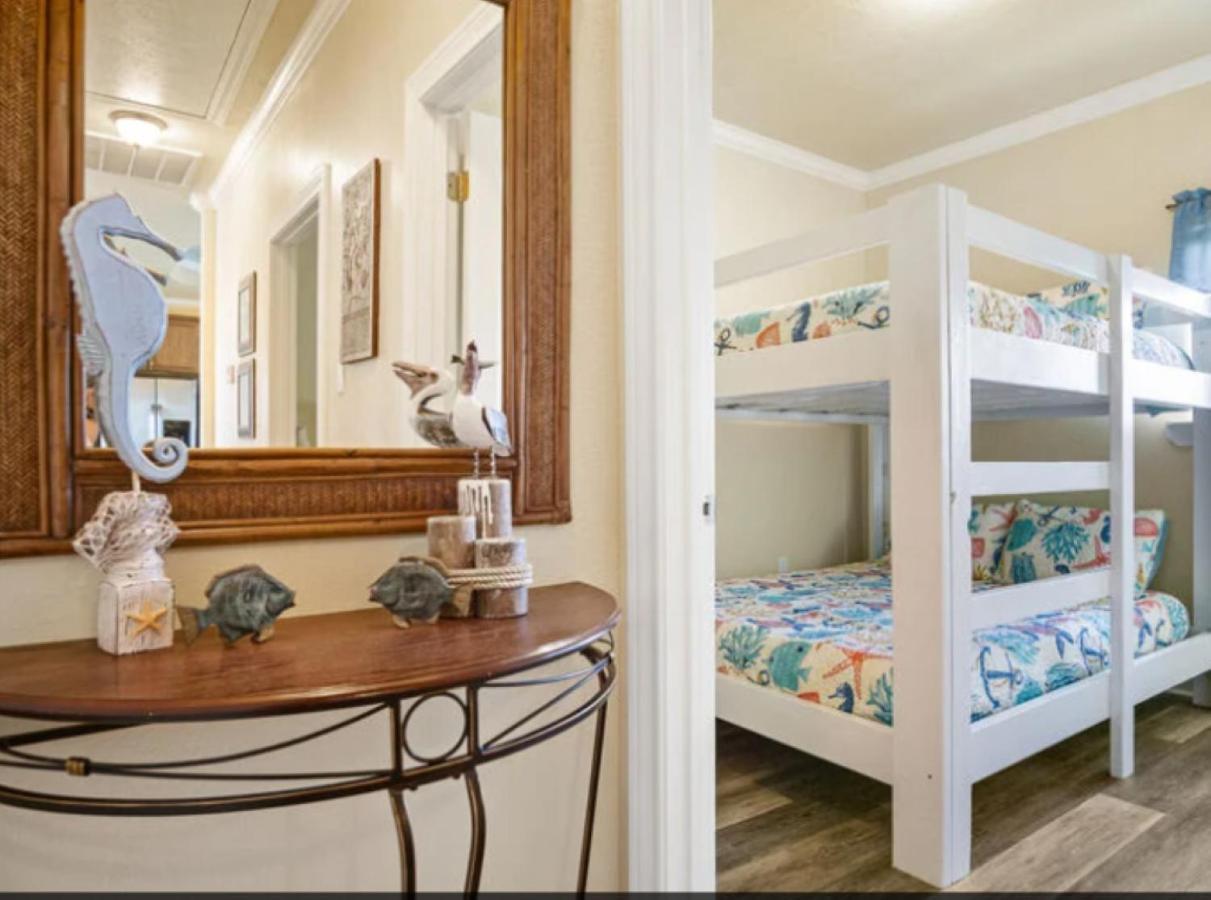 Fancy Nancy 2 Min Walk To Beach, Lyft, Pet-Friendly Bolivar Peninsula Екстер'єр фото