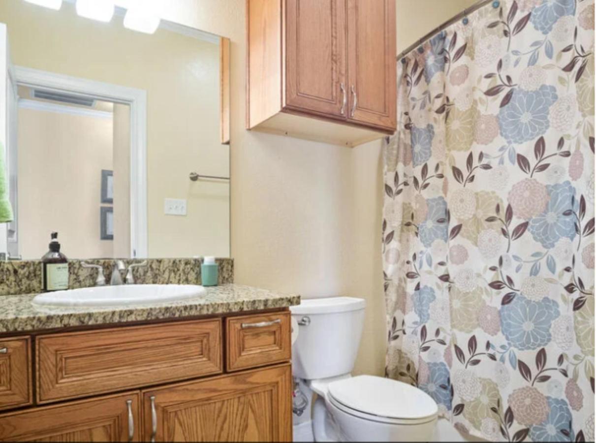 Fancy Nancy 2 Min Walk To Beach, Lyft, Pet-Friendly Bolivar Peninsula Екстер'єр фото