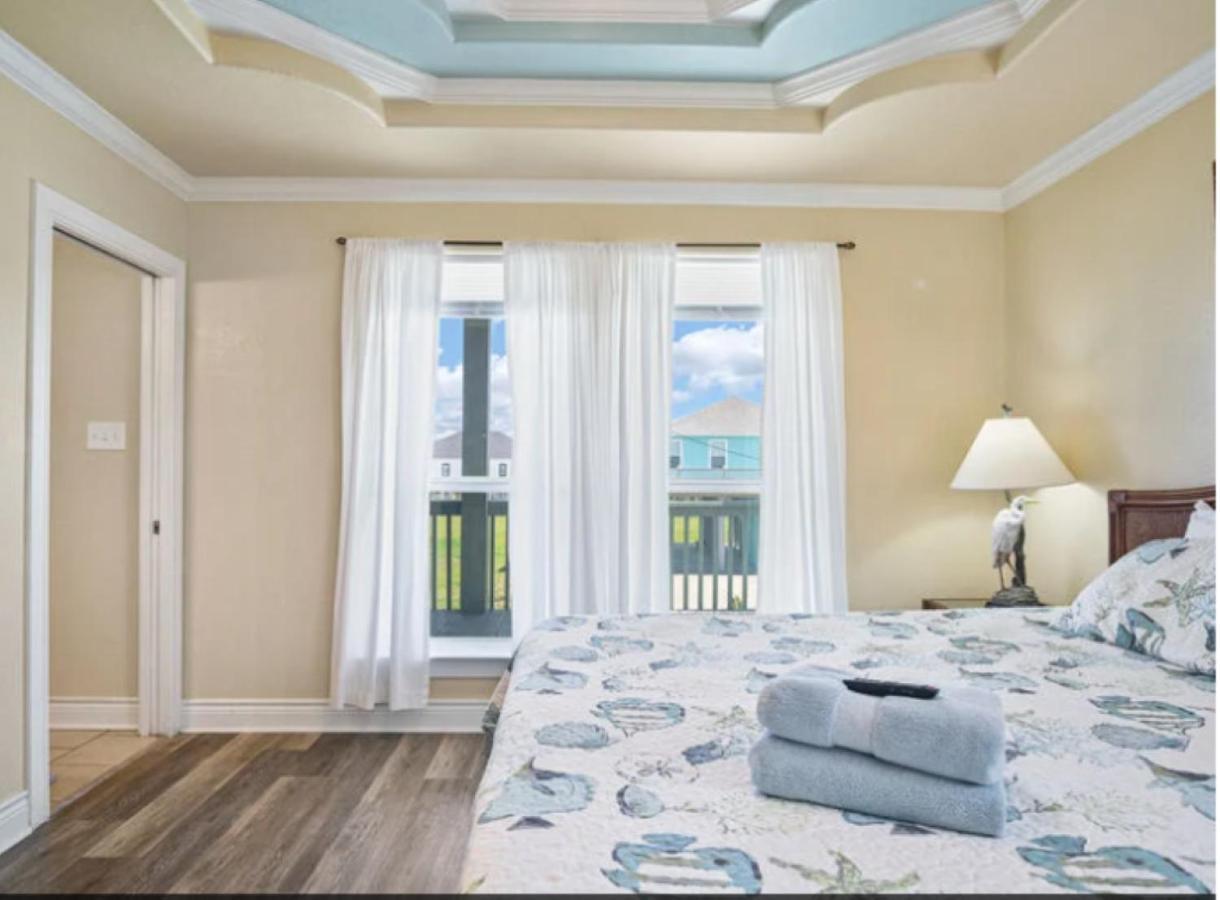 Fancy Nancy 2 Min Walk To Beach, Lyft, Pet-Friendly Bolivar Peninsula Екстер'єр фото