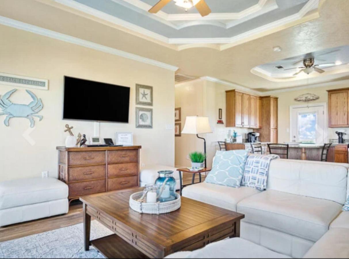 Fancy Nancy 2 Min Walk To Beach, Lyft, Pet-Friendly Bolivar Peninsula Екстер'єр фото